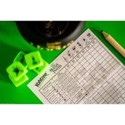 USAopoly YAHTZEE: Disney Hocus Pocus | Collectible Witch’s Caldron Dice Cup | Classic Family Dice Game Based On Disney Film | Great For Family Game Night | Officially-Licensed Disney Game & Merchandise -BEYBLADE Sale Store 51DaKjQFFKL